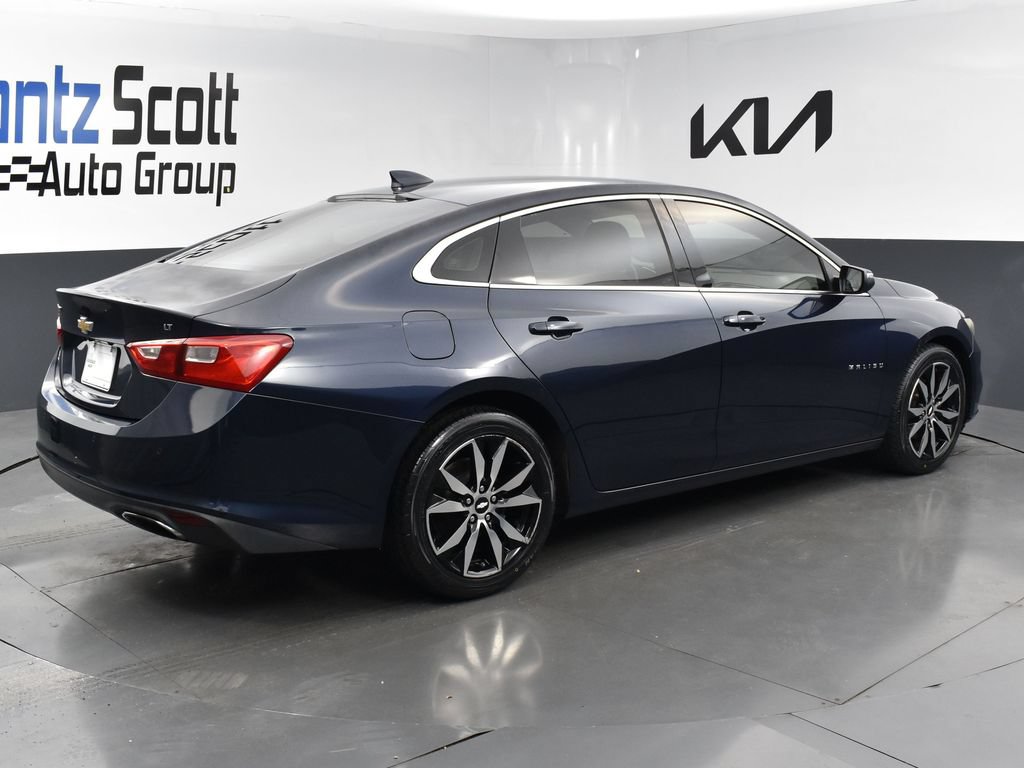 Used 2016 Chevrolet Malibu LT FWD image 5