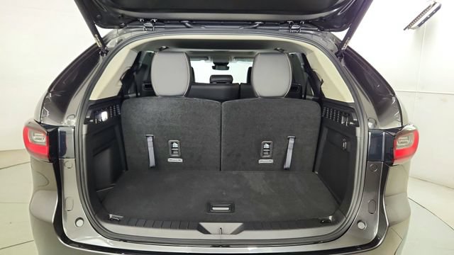 New 2026 MAZDA CX-90 Plug-In Hybrid w/ Preferred AWD/4WD image 40