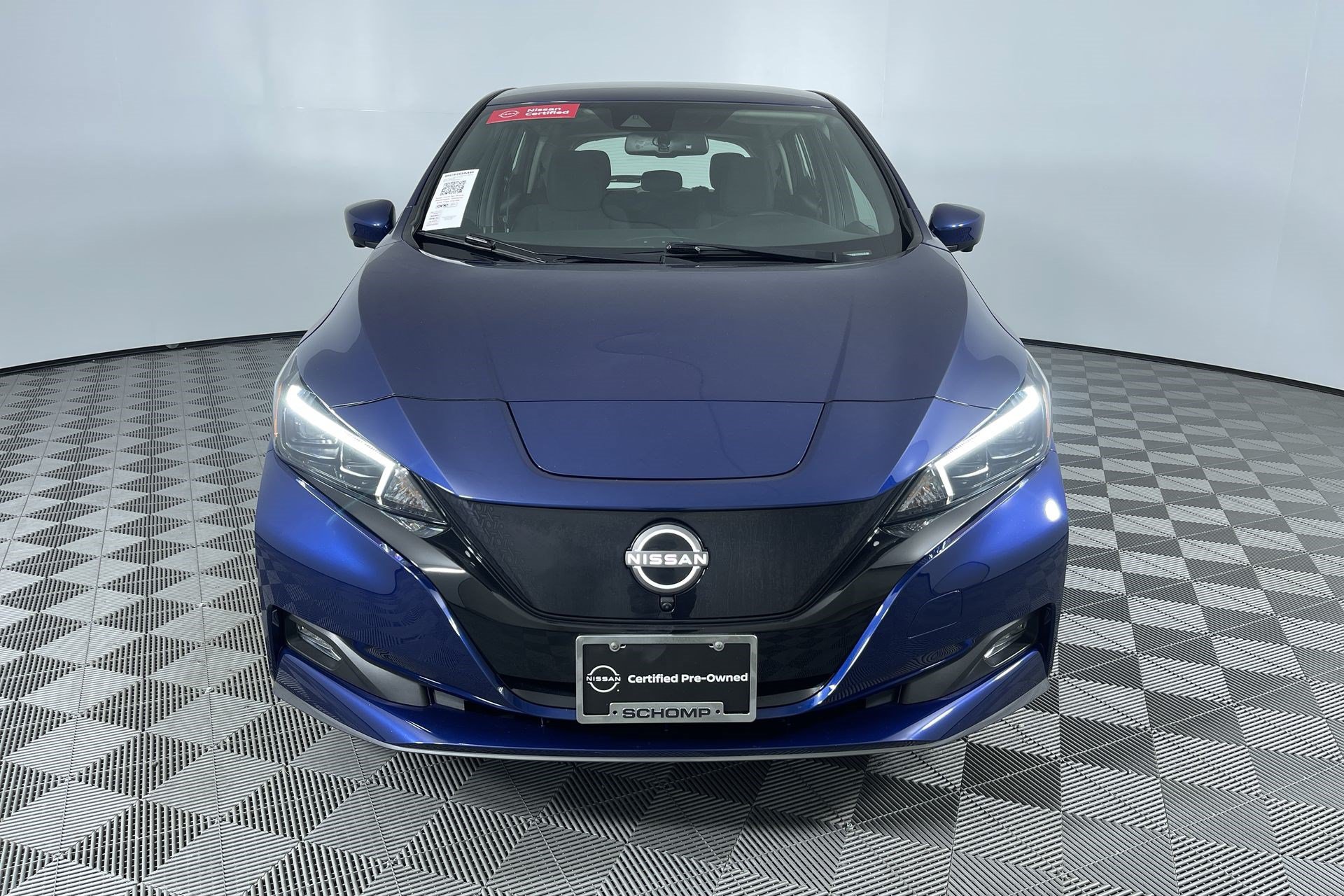 Certified 2025 Nissan Leaf SV Plus FWD image 29