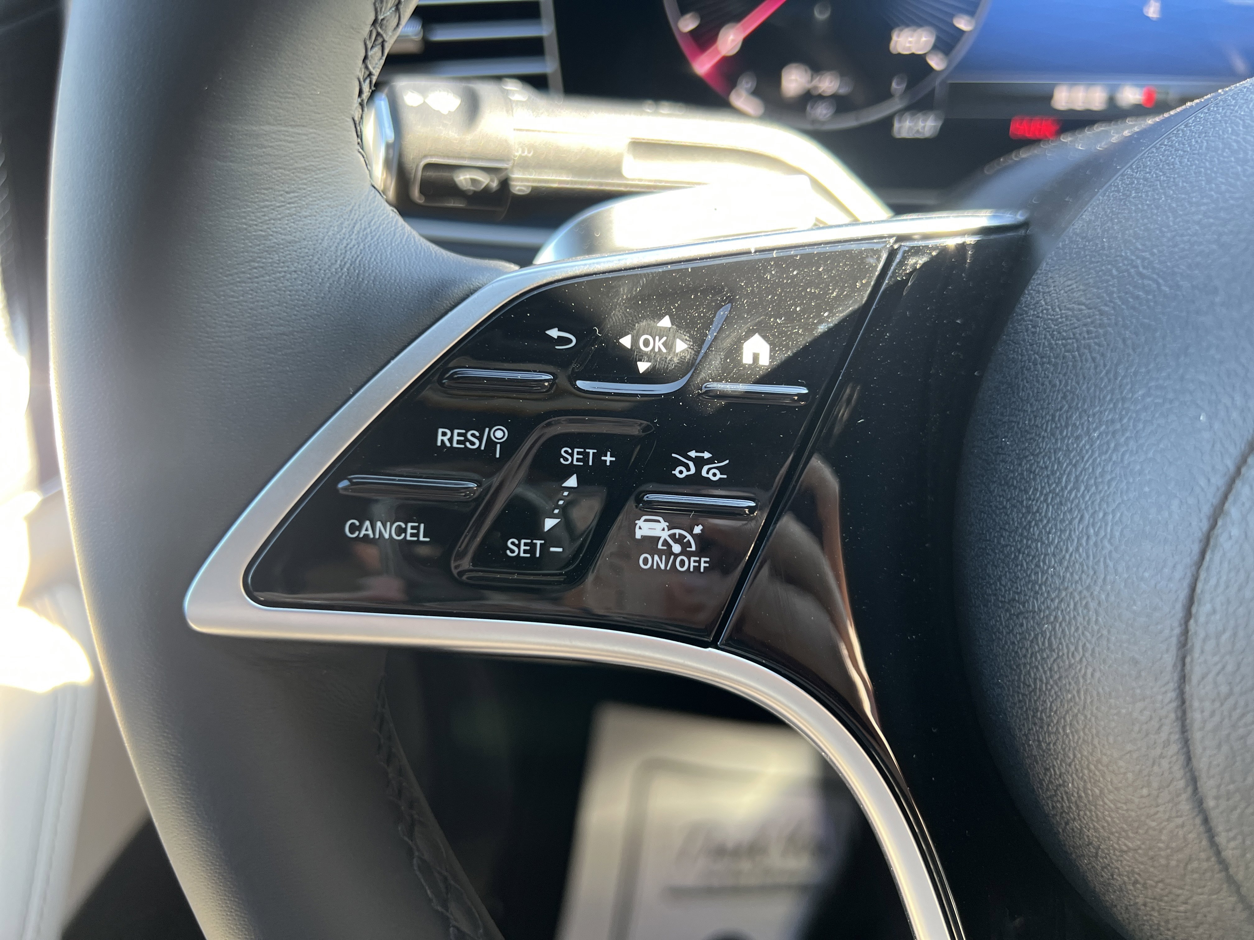 New 2026 Mercedes-Benz GLE 450 4MATIC Coupe image 16