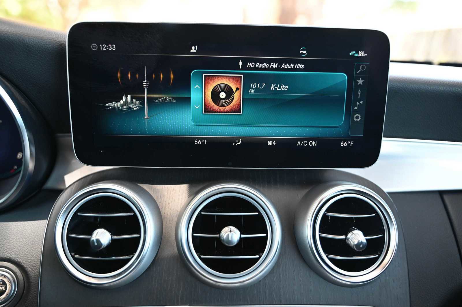 Used 2021 Mercedes-Benz C 300 Cabriolet image 18