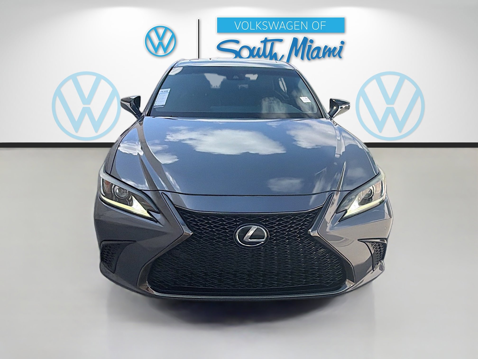 Used 2020 Lexus ES 350 F Sport w/ Accessory Package image 2