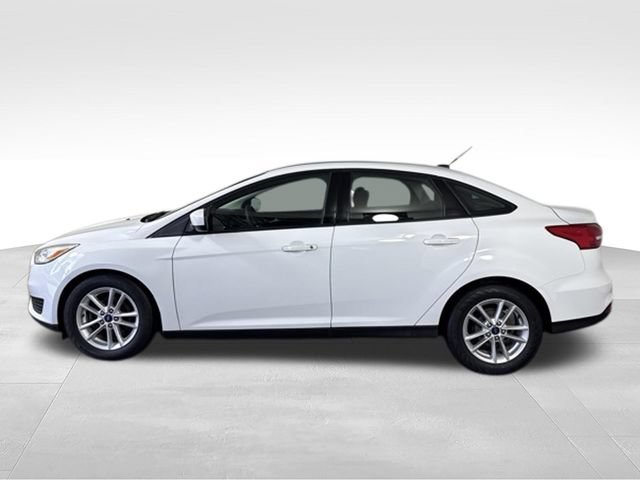 Used 2018 Ford Focus SE FWD image 6