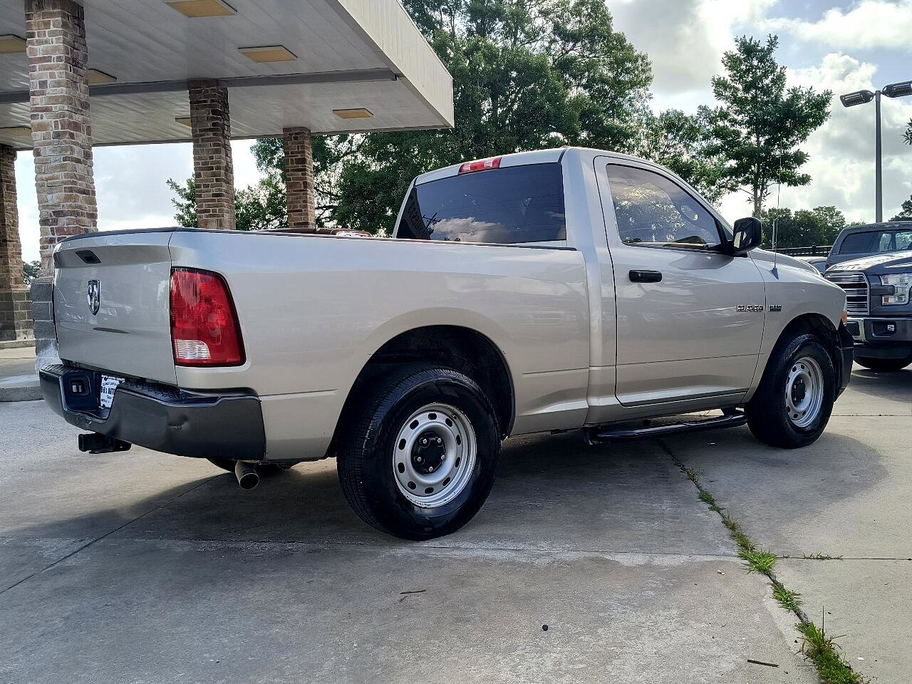 Used 2009 Dodge Ram 1500 Truck ST w/ ST Popular Equipment Group image 7