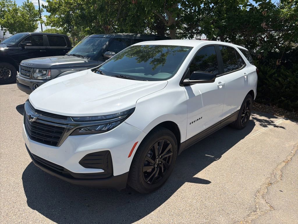 Used 2023 Chevrolet Equinox LS w/ Sport Edition AWD/4WD image 1