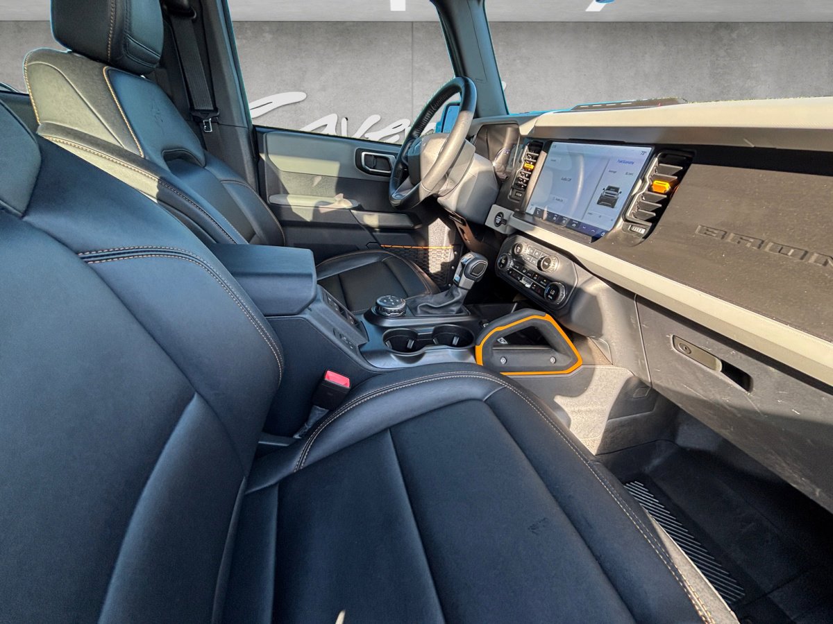 Used 2023 Ford Bronco Badlands image 28