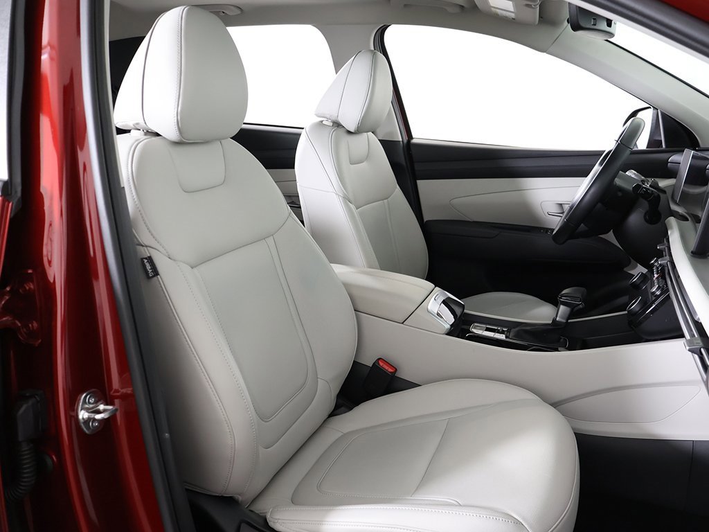 Used 2025 Hyundai Tucson SEL image 32