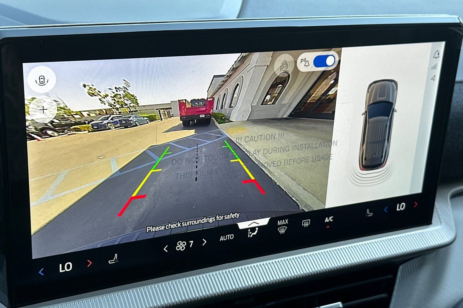 New 2026 Ford Explorer Active RWD image 20
