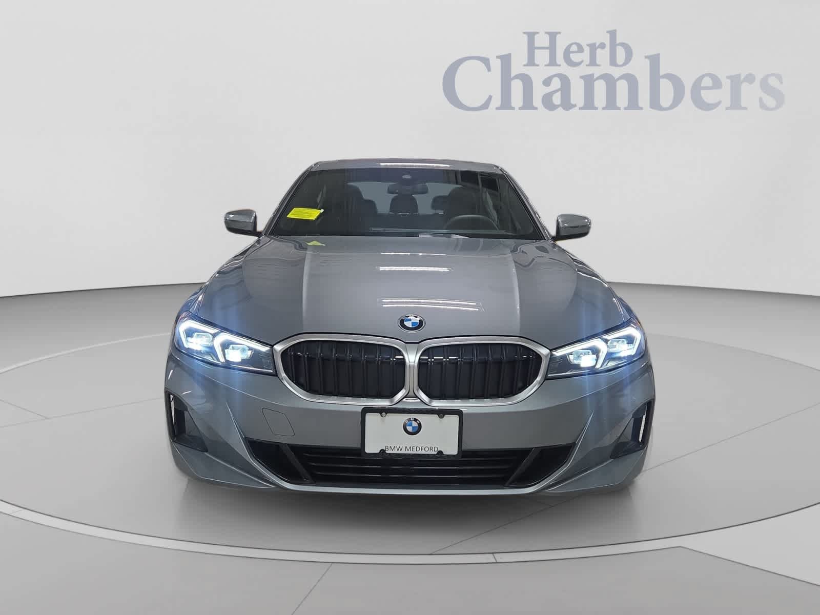 Used 2026 BMW 330i xDrive Sedan w/ Premium Package AWD/4WD image 2