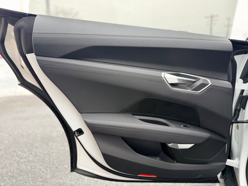 Used 2025 Audi S e-tron GT Prestige w/ Prestige Package image 16