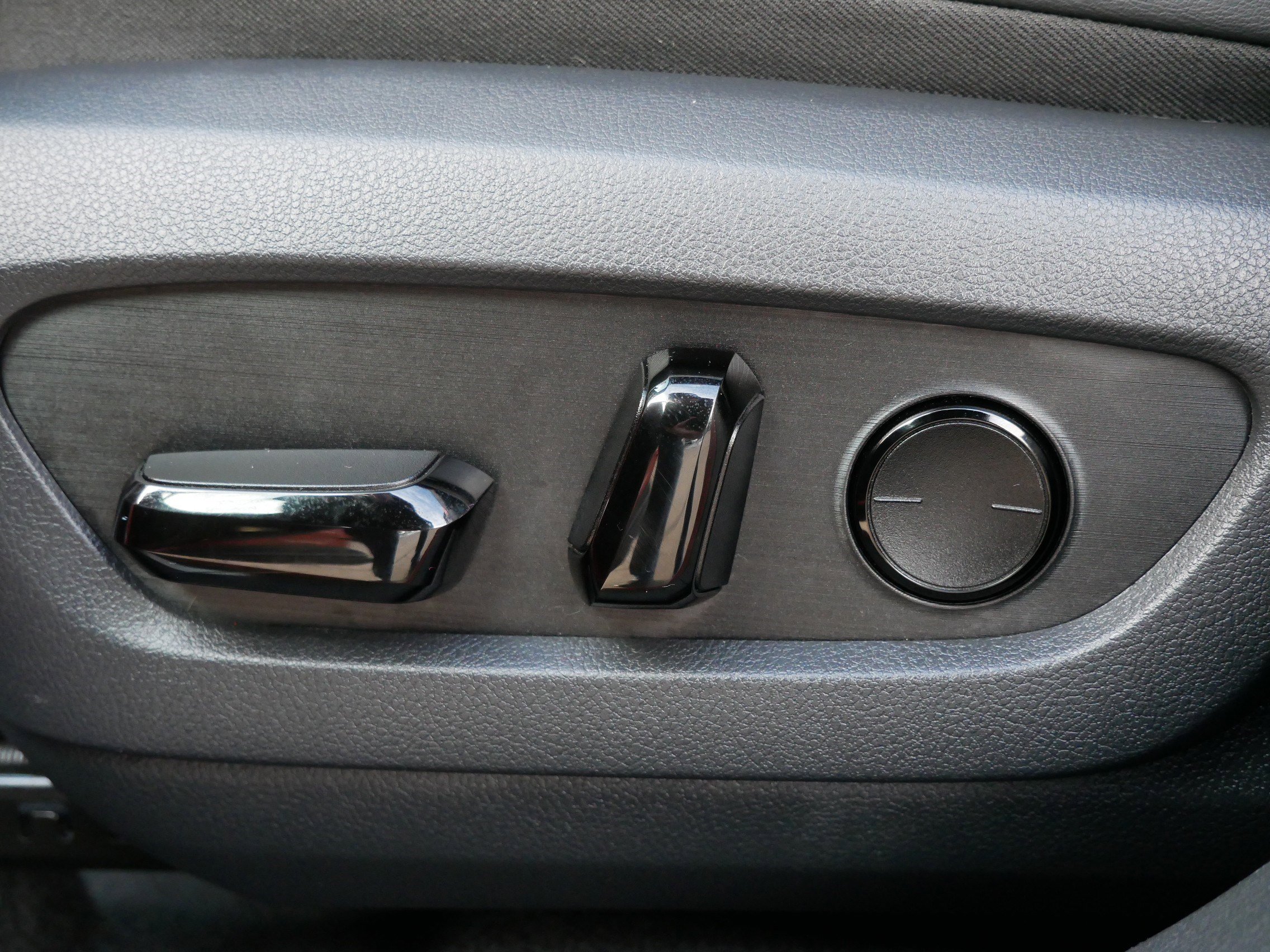 Used 2023 Lexus RX 350 Premium Plus w/ Accessory Package image 19