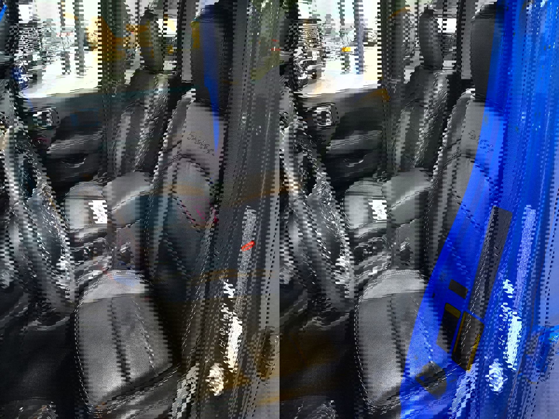 Used 2021 Jeep Wrangler Unlimited Sahara w/ Cold Weather Group image 20