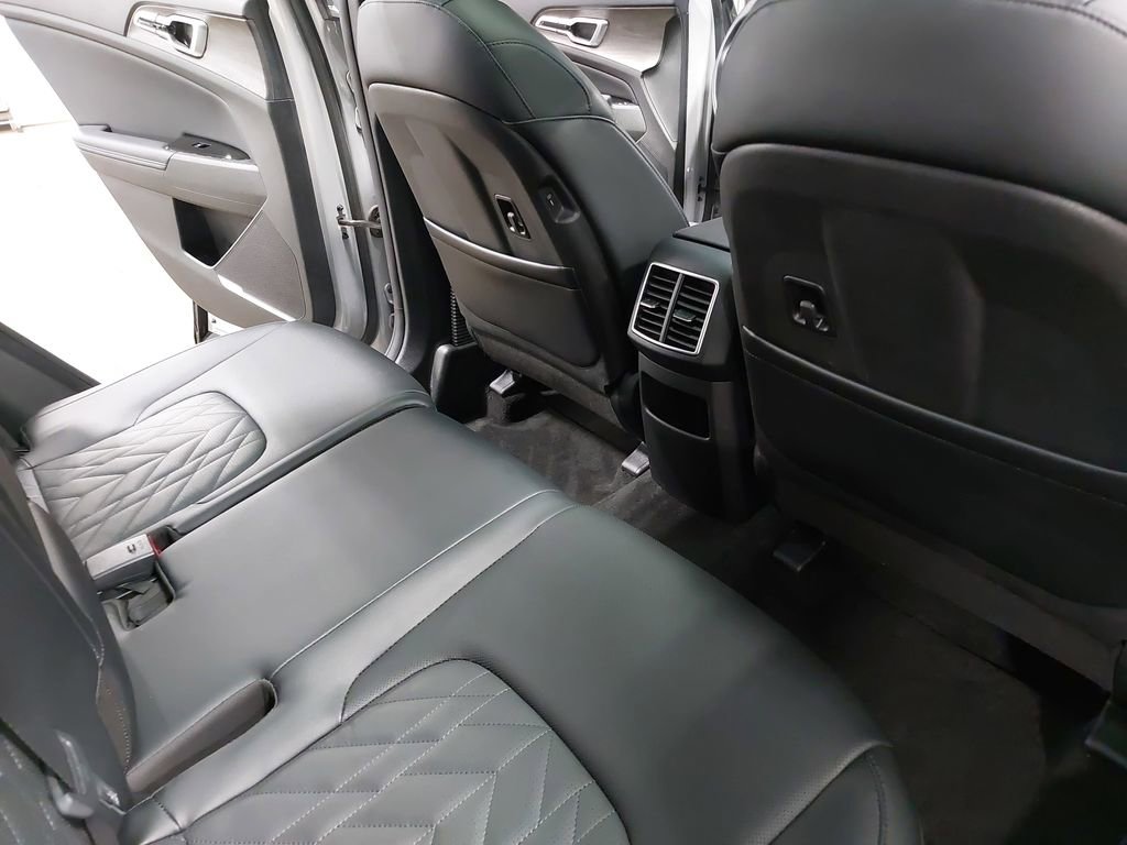 Used 2023 Kia Sportage X-Line w/ X-Line Premium Package image 11