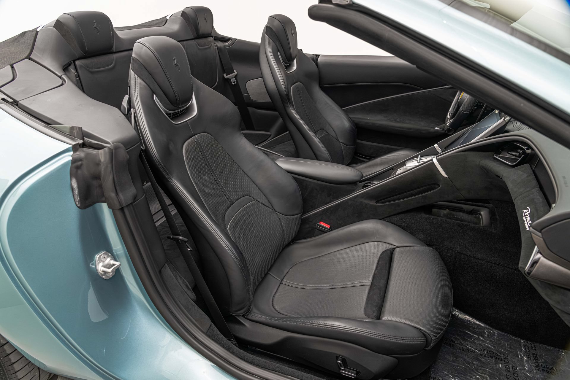 Certified 2024 Ferrari Roma Spider RWD image 32