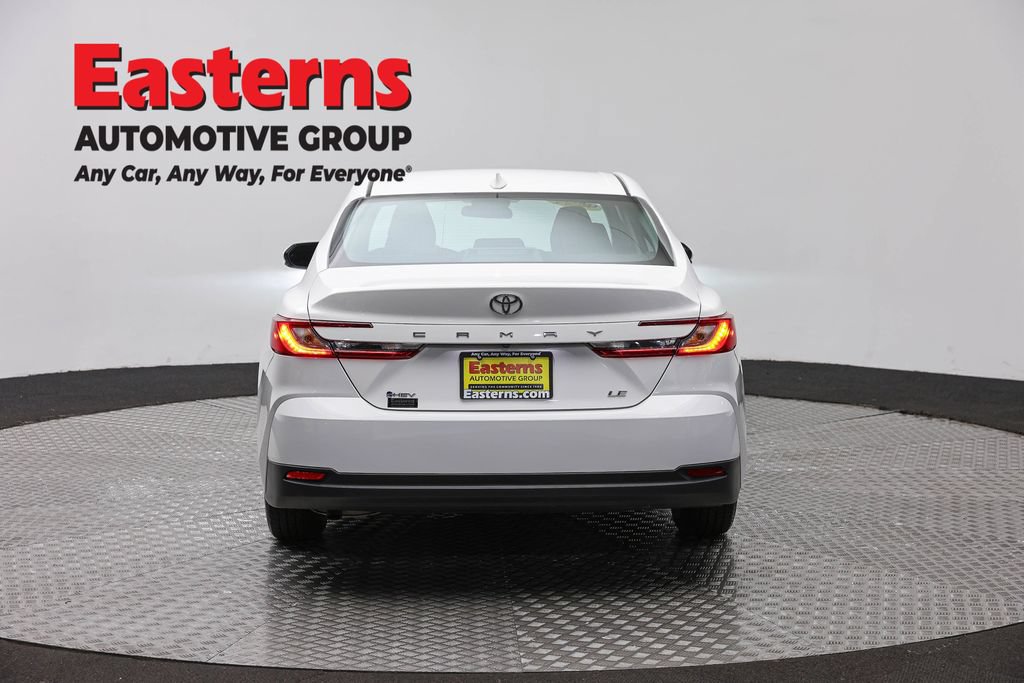 Used 2025 Toyota Camry LE FWD image 6