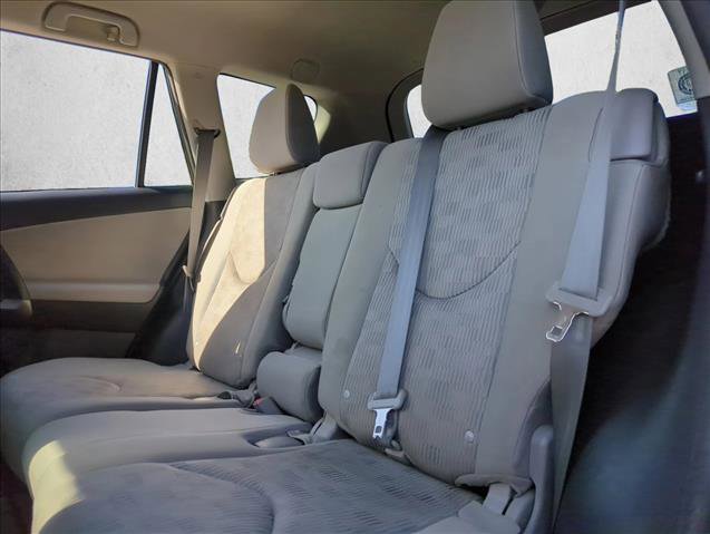 Used 2012 Toyota RAV4 FWD w/ Value Pkg image 19