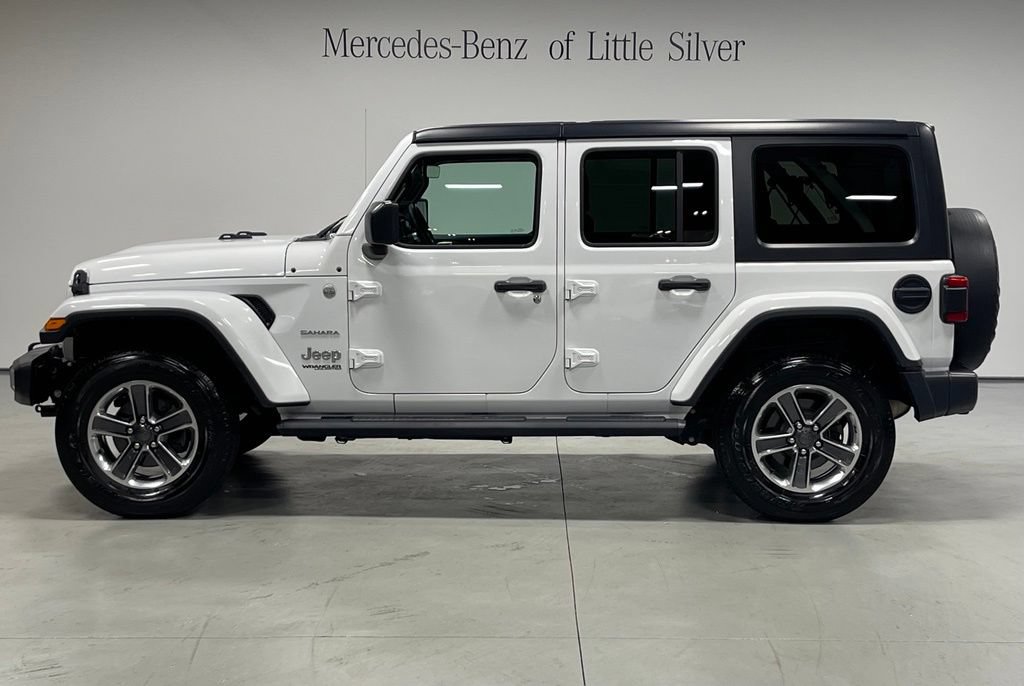 Used 2019 Jeep Wrangler Unlimited Sahara AWD/4WD image 2