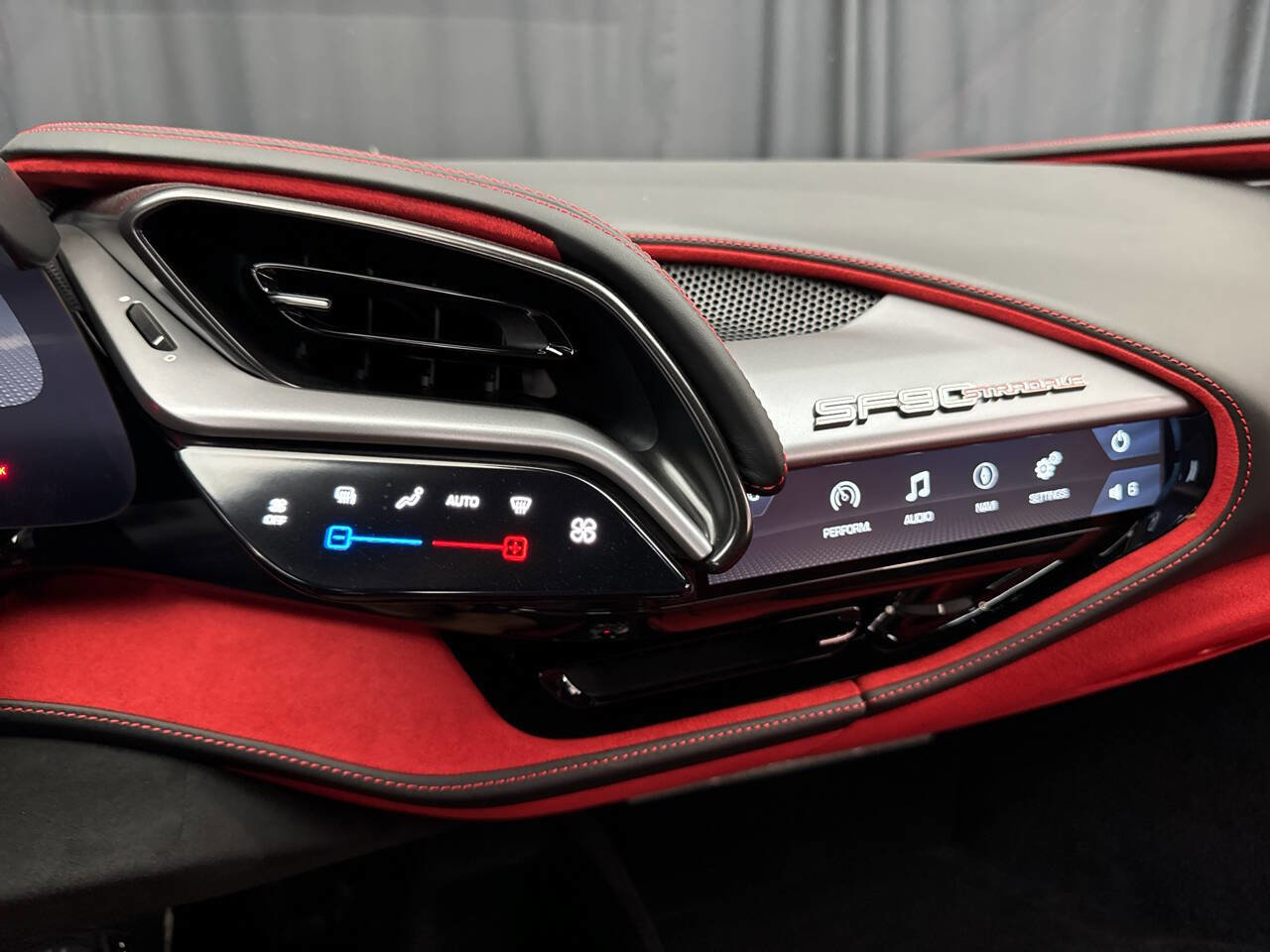 Used 2023 Ferrari SF90 Stradale image 19