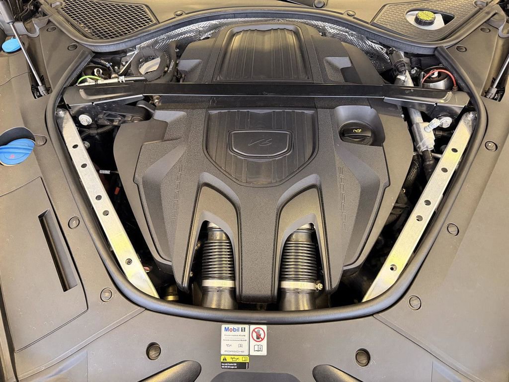 Certified 2023 Porsche Panamera 4 AWD/4WD image 27