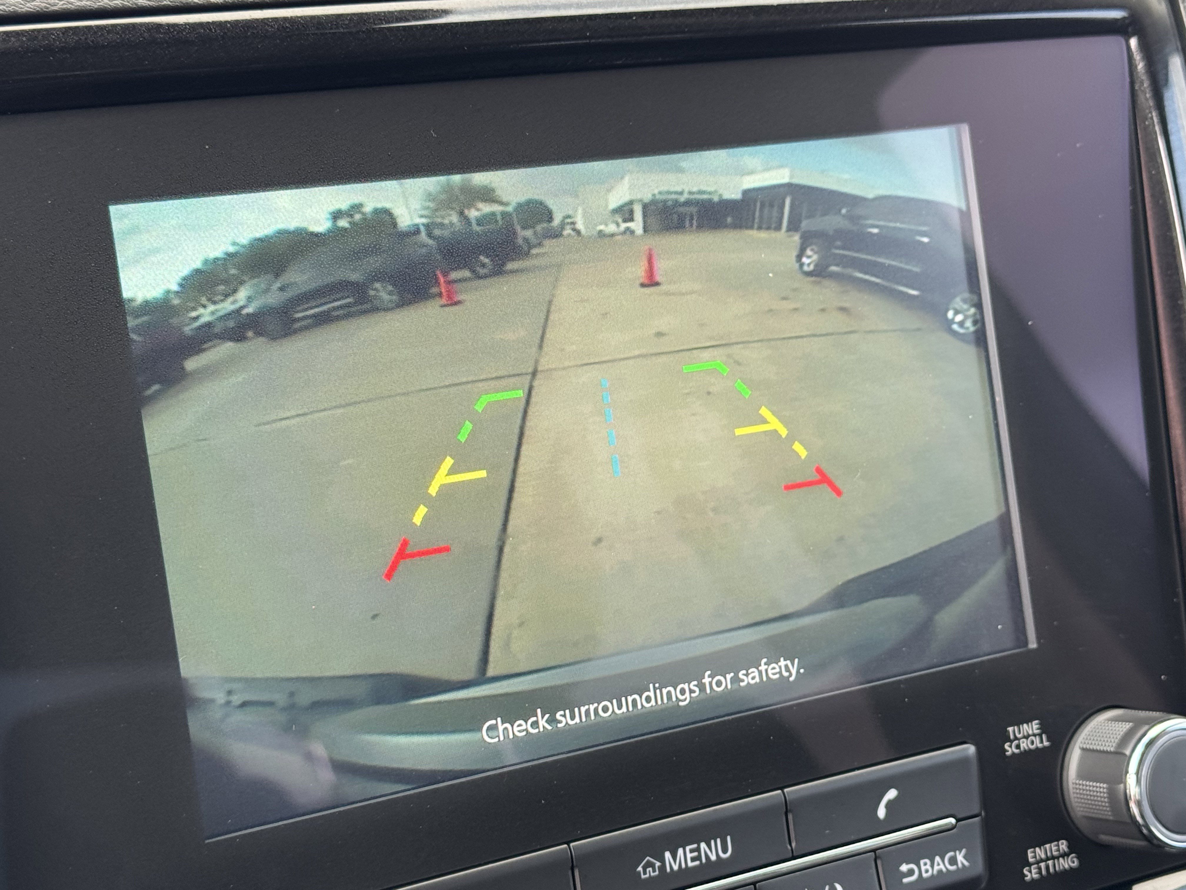 Used 2024 Nissan Frontier SL RWD image 19