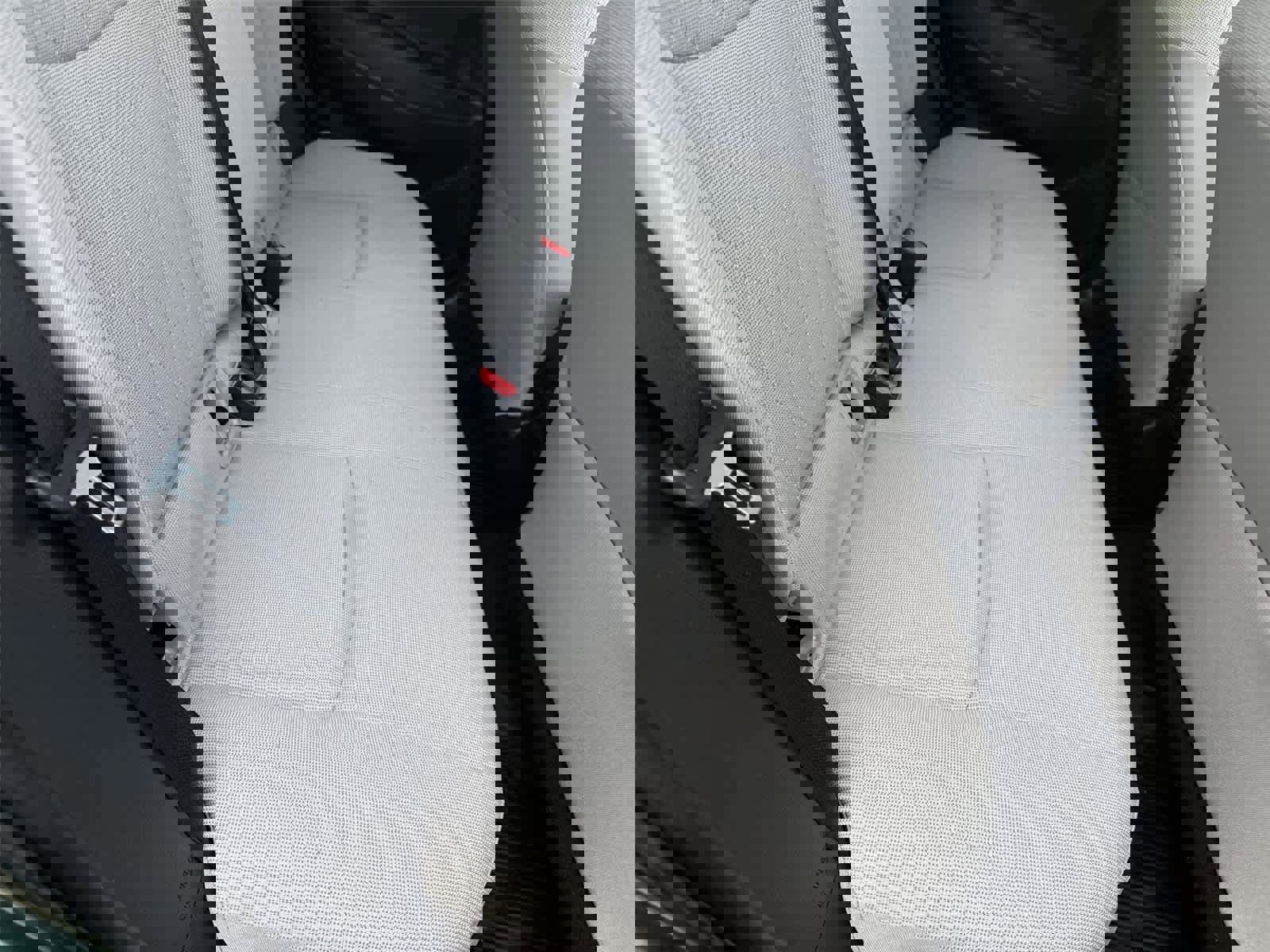 Used 2022 Toyota Corolla Cross LE image 15