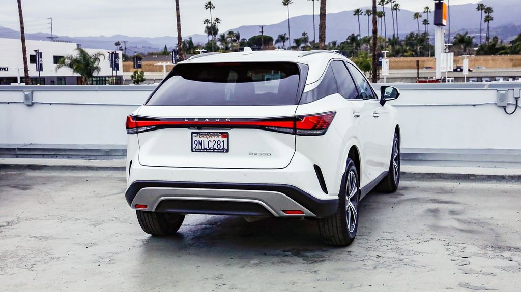 Used 2024 Lexus RX 350 350 w/ Technology Package image 9