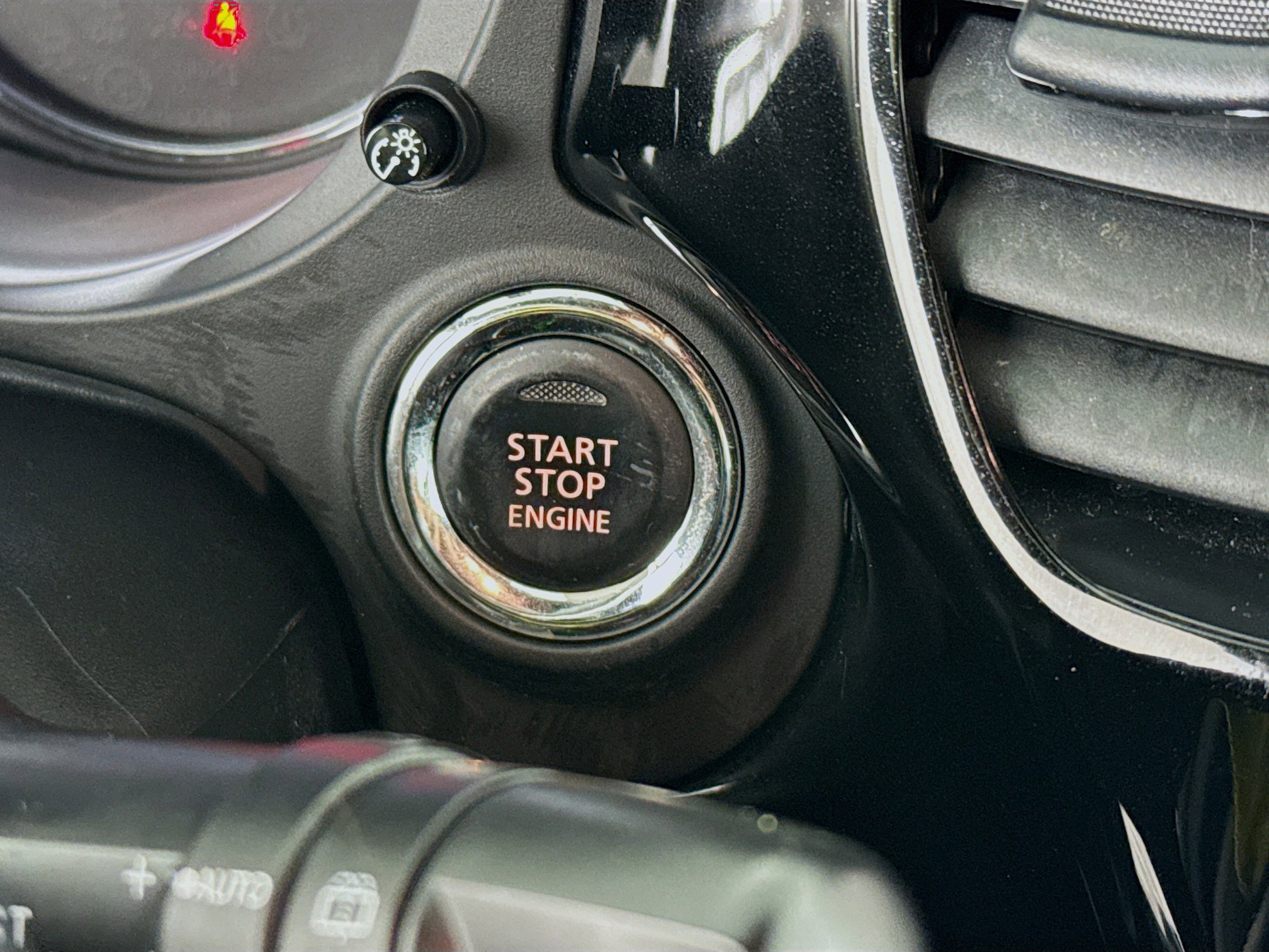 Used 2020 Mitsubishi Outlander LE image 20