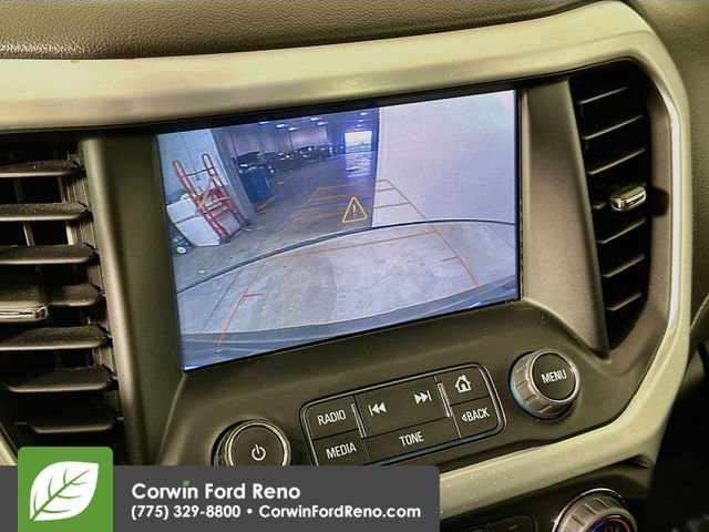 Used 2018 GMC Acadia SLT AWD/4WD image 16