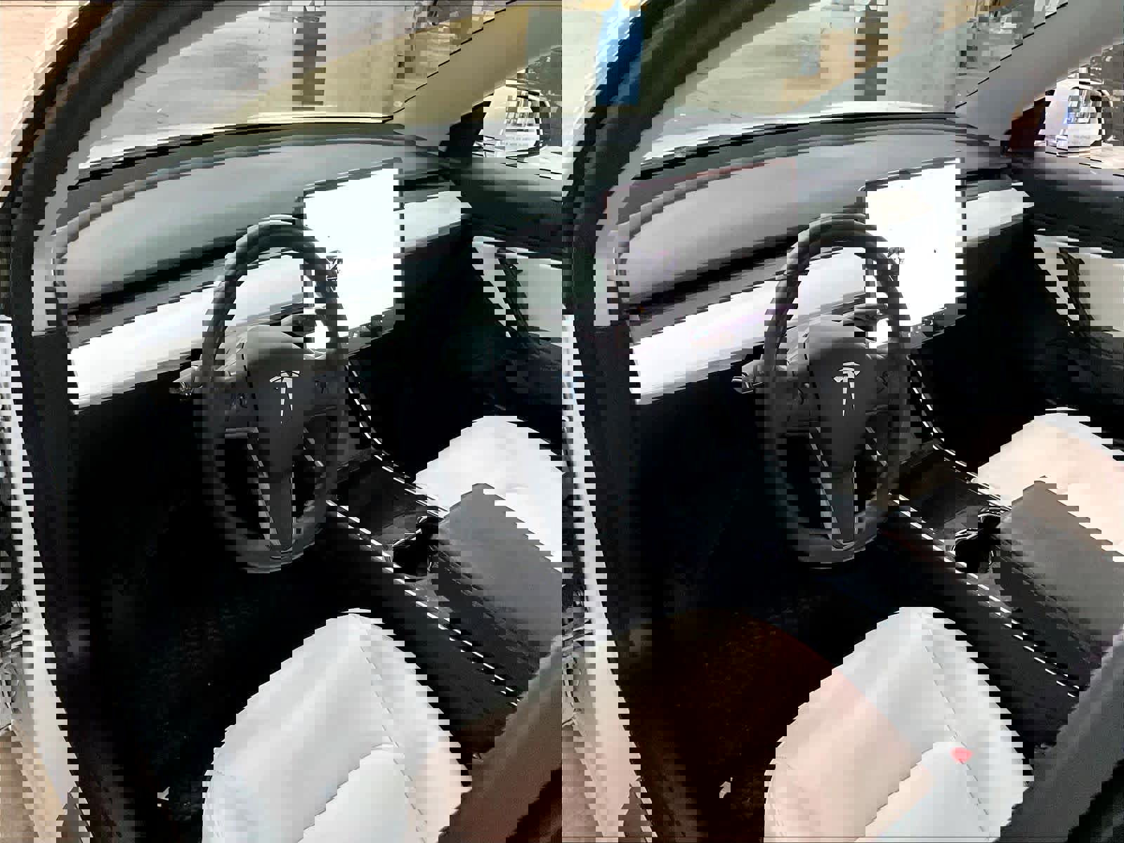 Used 2020 Tesla Model 3 Standard Range image 15