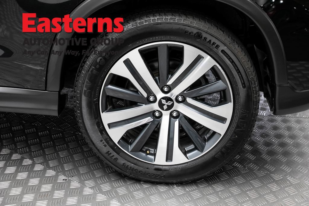 Used 2023 Mitsubishi Outlander Sport SE AWD/4WD image 8