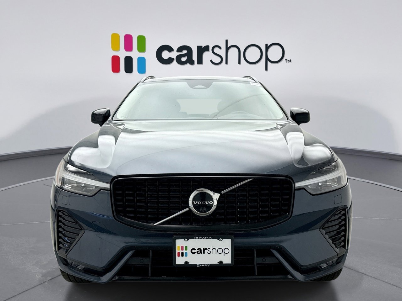 Used 2025 Volvo XC60 B5 Plus image 7