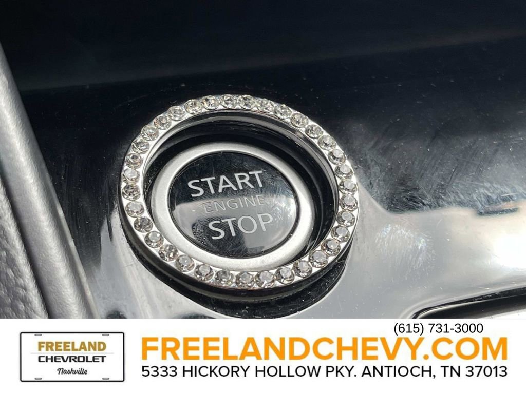 Used 2023 Nissan Versa SR w/ Trunk Package FWD image 34