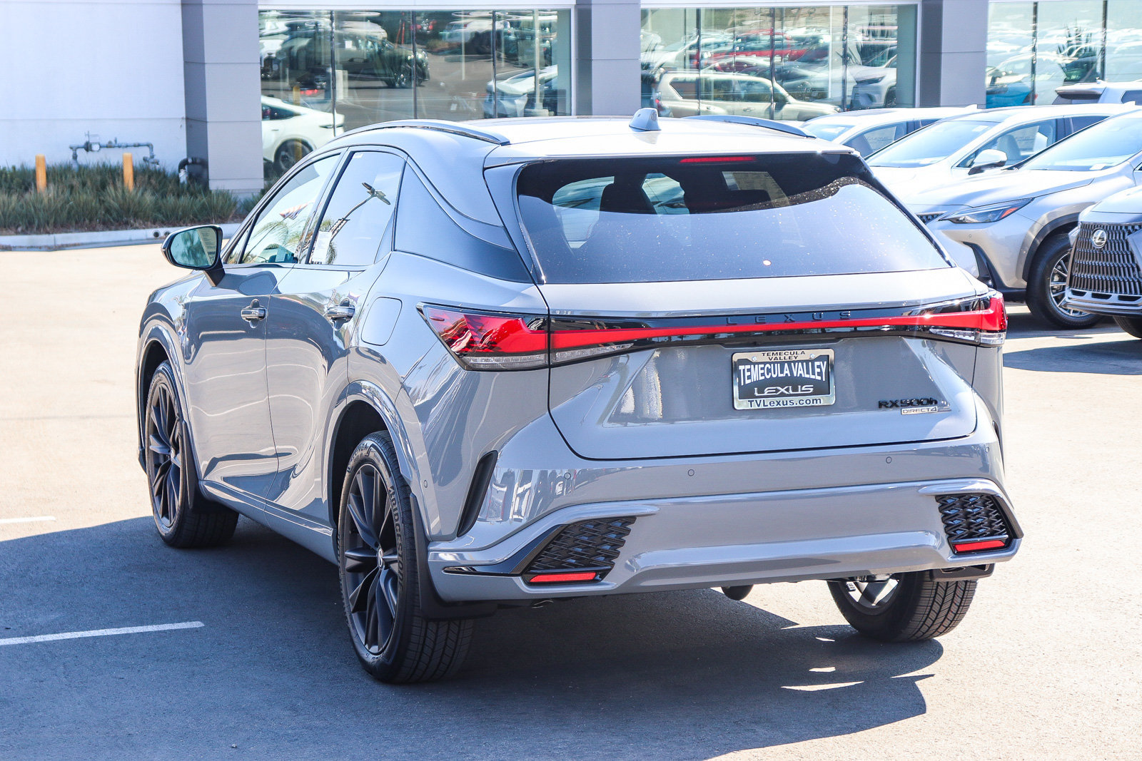 New 2026 Lexus RX 500h F Sport w/ Convenience Package AWD/4WD image 4