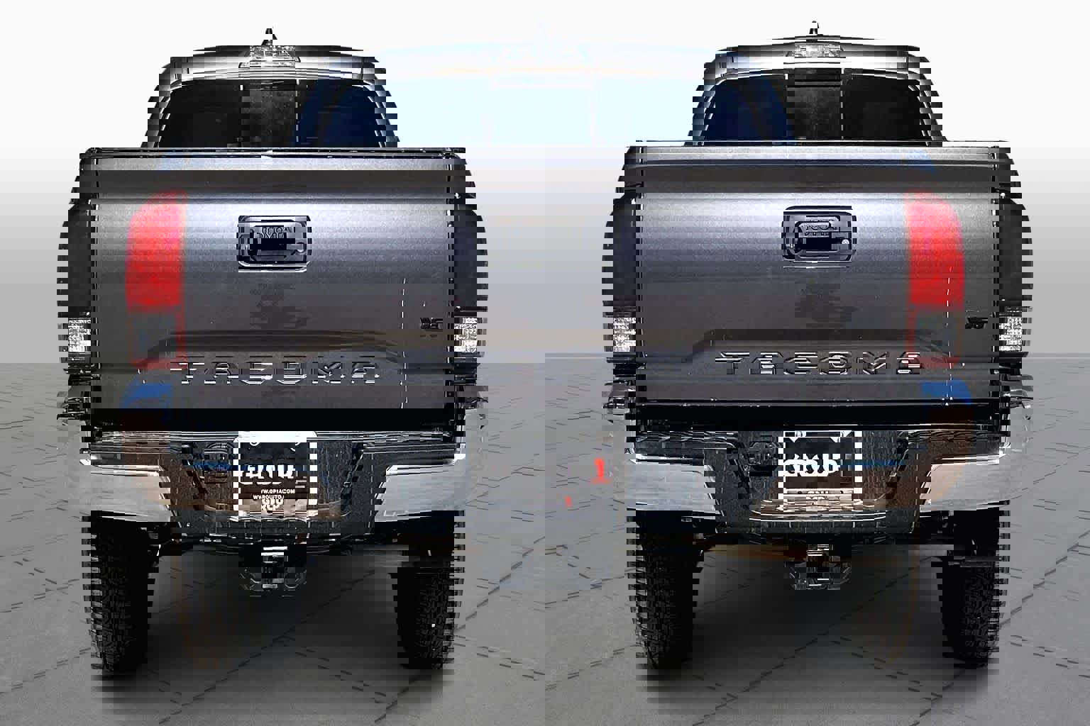 Used 2021 Toyota Tacoma SR5 image 4