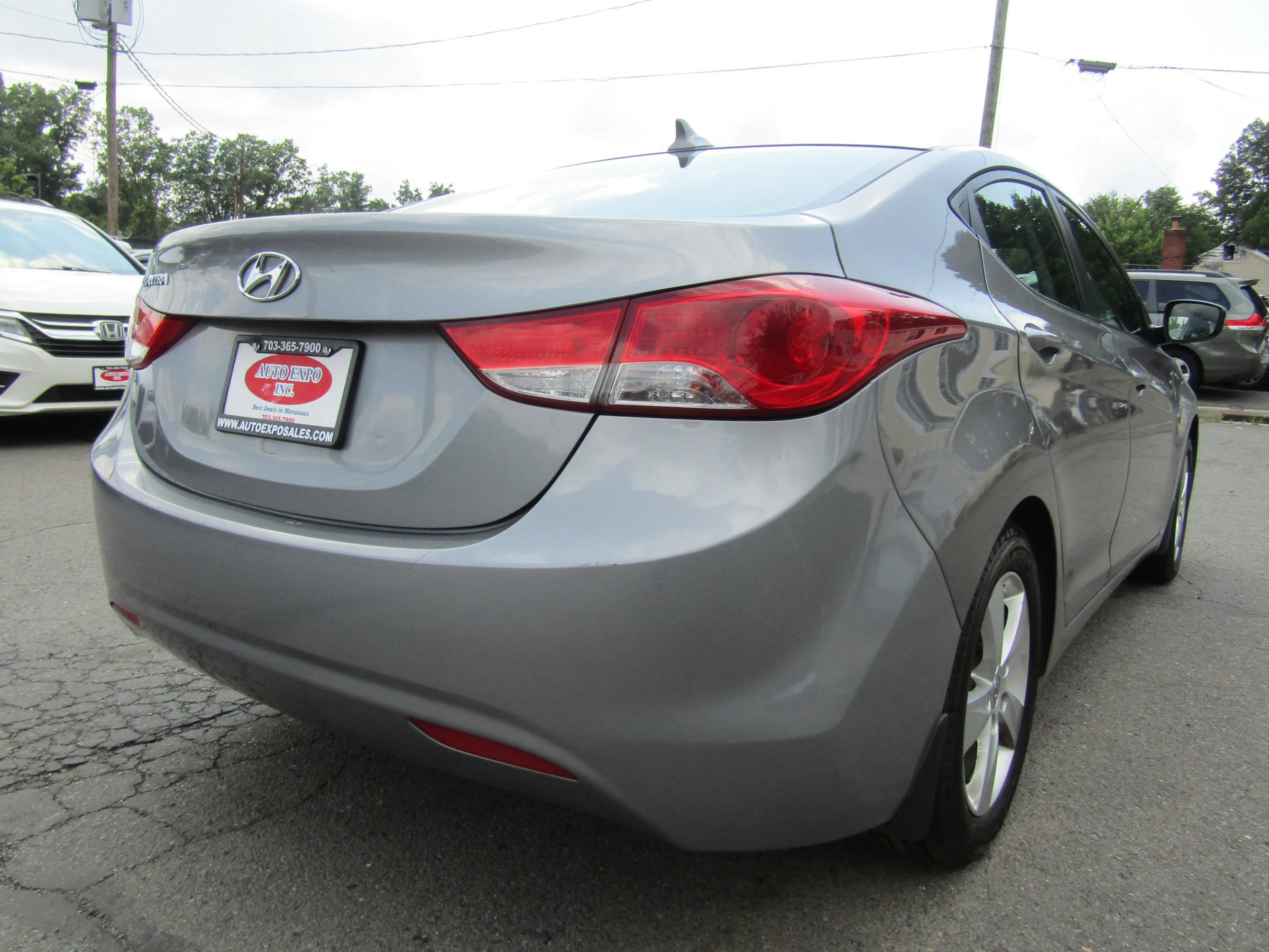 Used 2013 Hyundai Elantra GLS FWD image 7