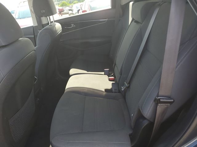 Used 2020 Kia Sorento LX w/ LX I4 Convenience Package FWD image 28