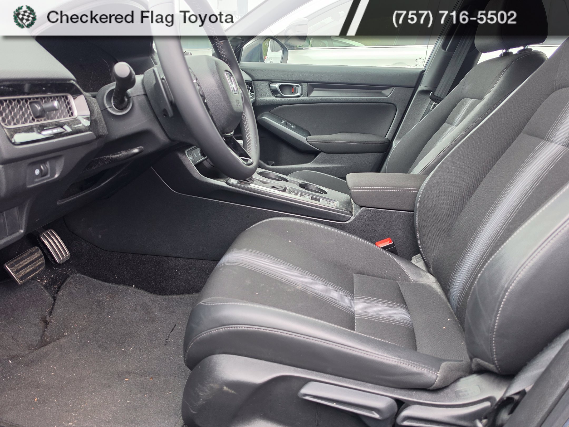 Used 2025 Honda Civic Sport image 8