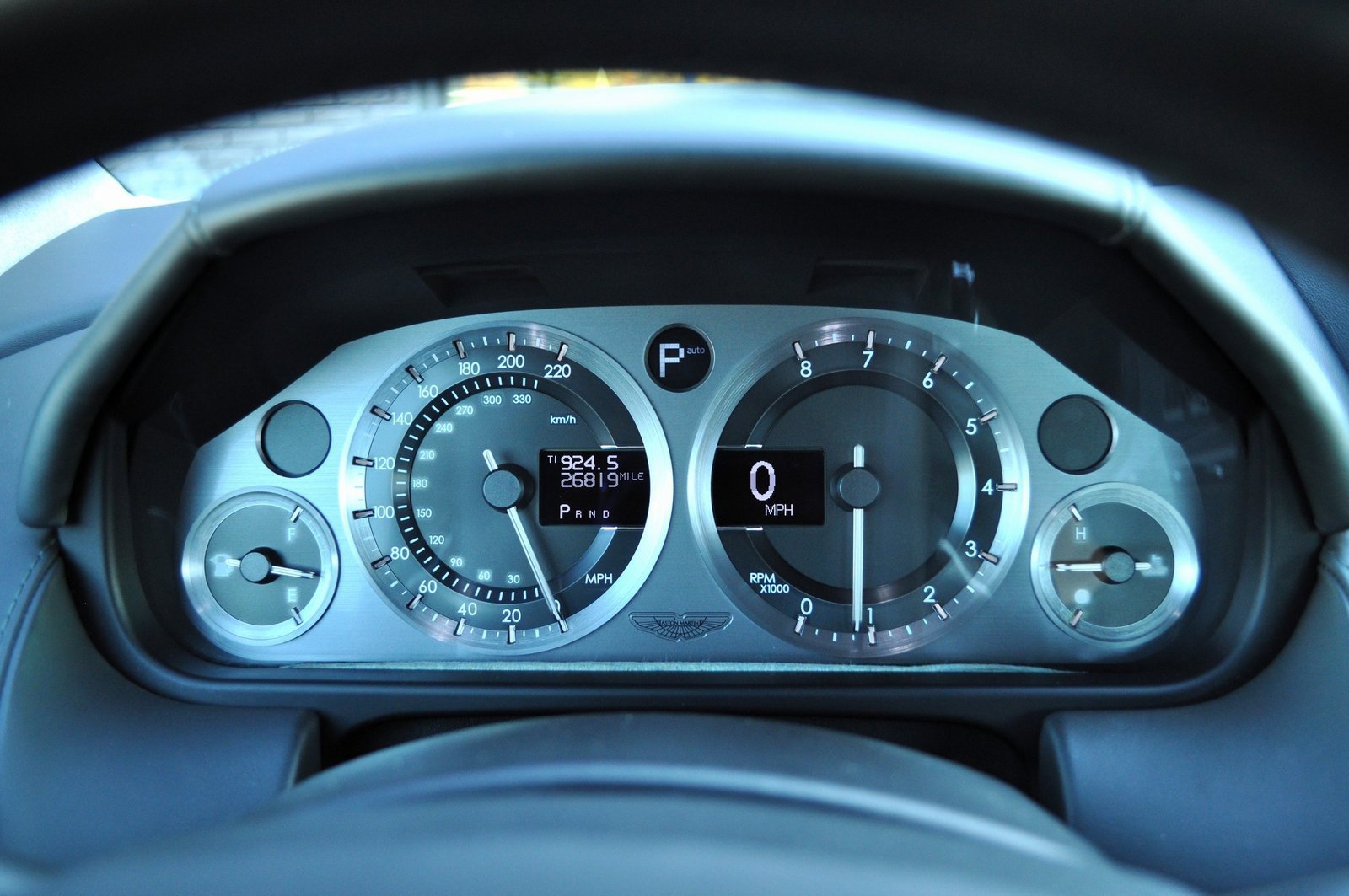 Used 2006 Aston Martin DB9 Coupe image 26