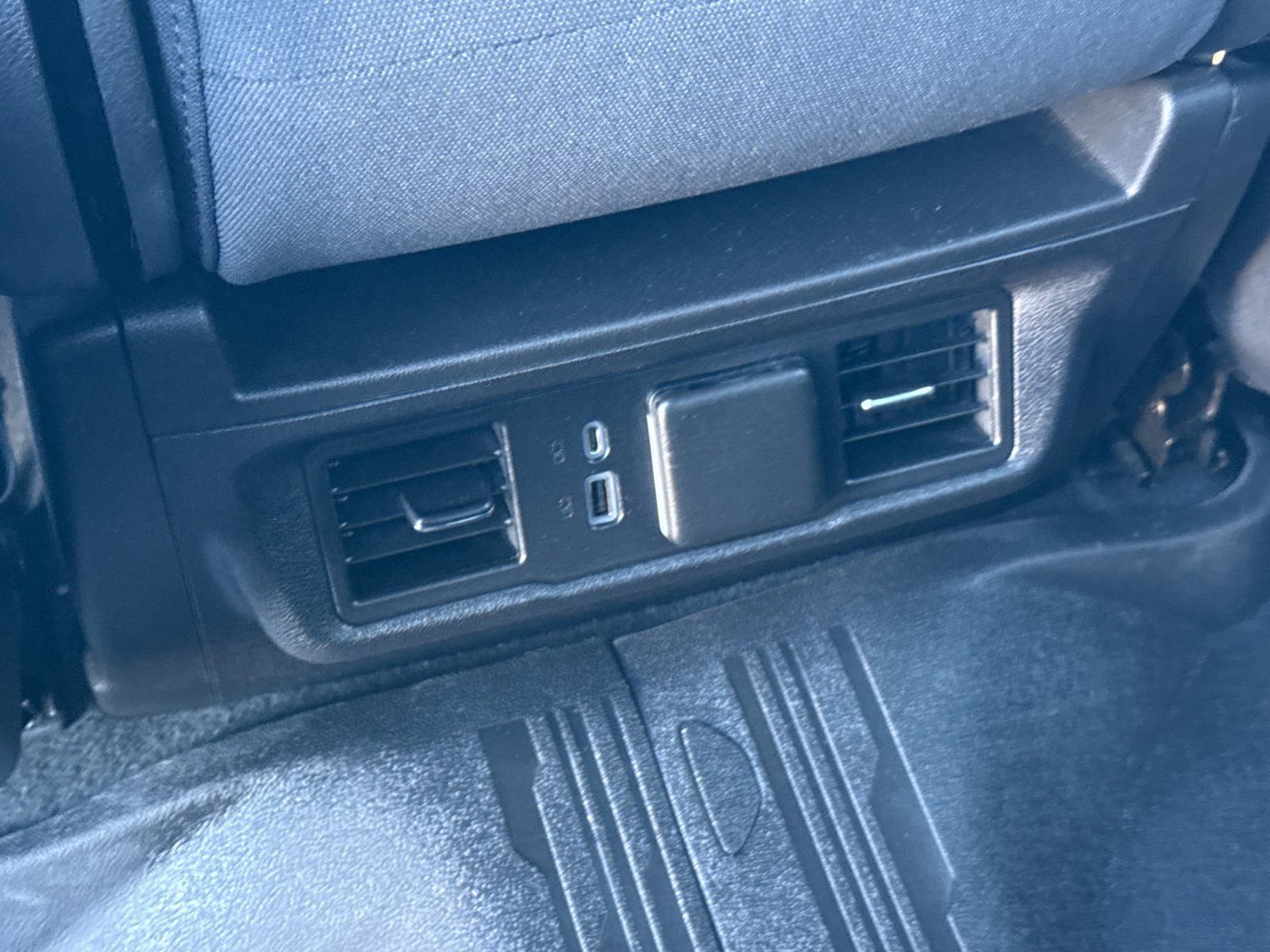 Used 2024 GMC Sierra 1500 Elevation image 14