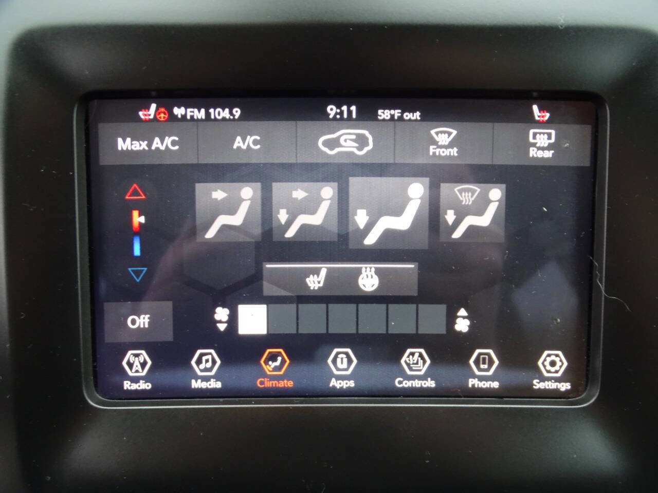 Used 2021 Jeep Cherokee Sport w/ Popular Appearance Group image 20