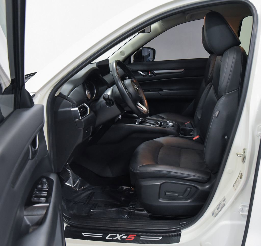 Used 2021 MAZDA CX-5 Touring AWD/4WD image 2