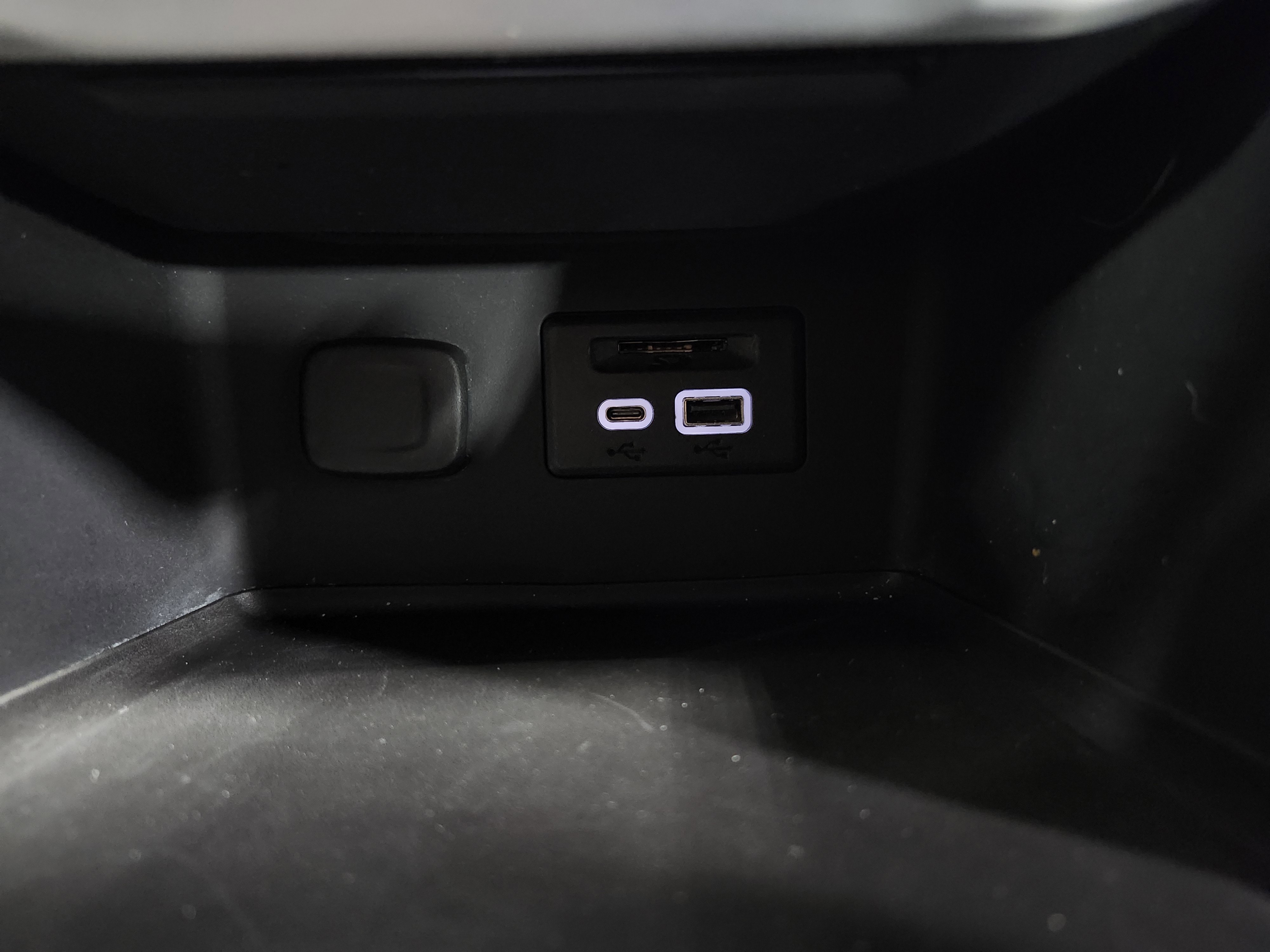 Used 2023 GMC Acadia SLT image 9