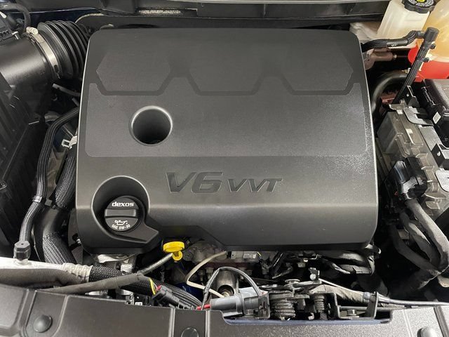 Used 2023 Chevrolet Traverse LT AWD/4WD image 23