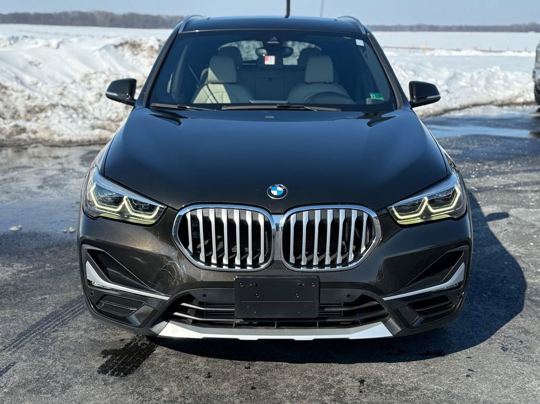 Used 2020 BMW X1 xDrive28i w/ Premium Package image 2
