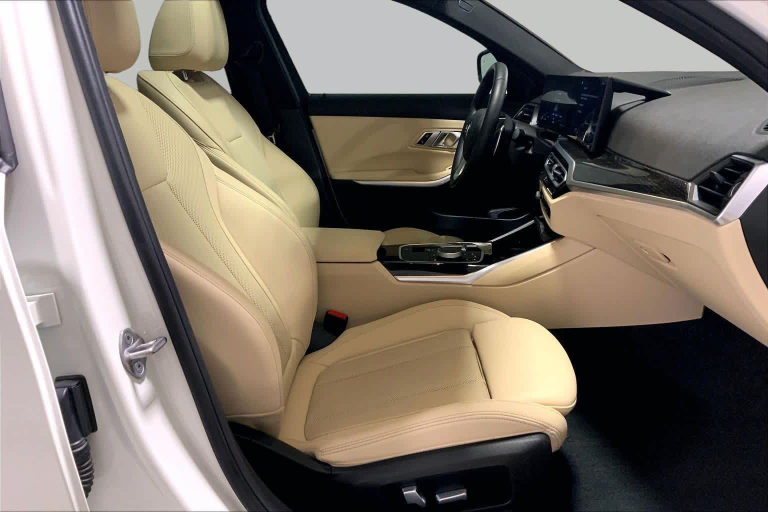 Certified 2023 BMW 330i xDrive Sedan w/ Driving Assistance Package AWD/4WD image 8
