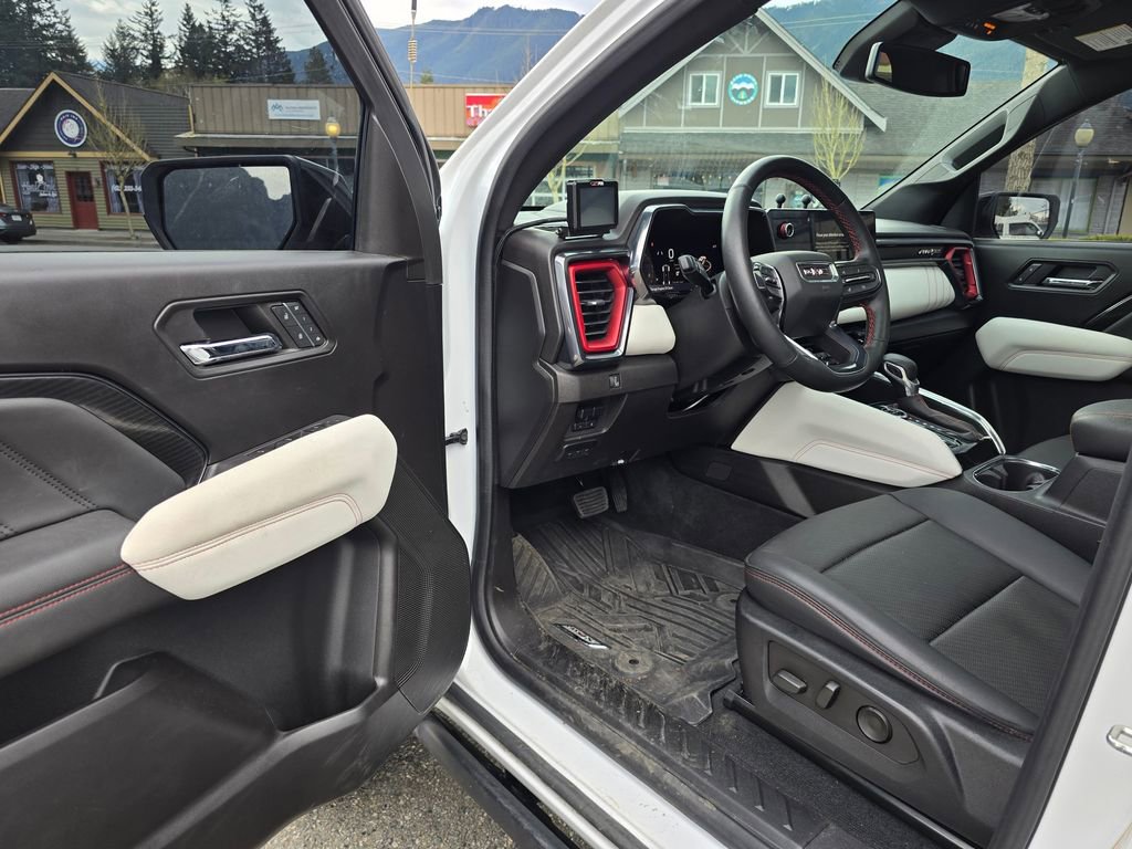 Used 2023 GMC Canyon AT4X w/ Edition 1 AWD/4WD image 21