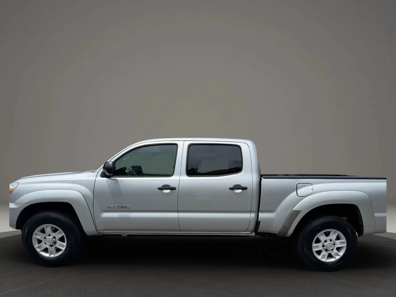 Used 2012 Toyota Tacoma PreRunner w/ SR5 Pkg RWD image 10