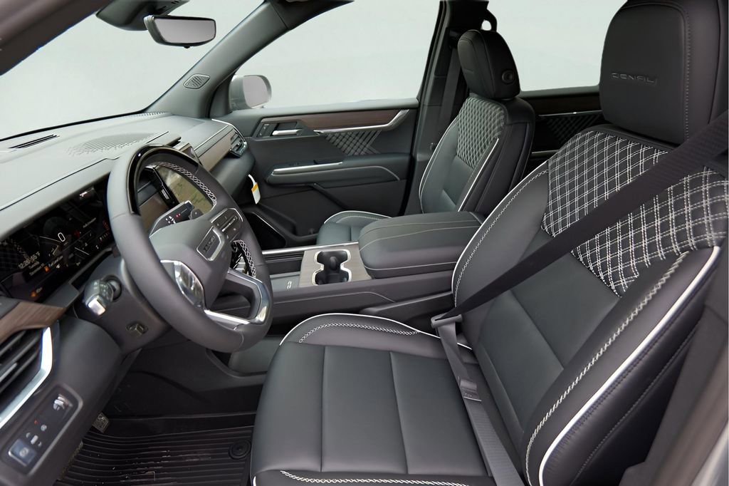 New 2026 GMC Acadia Denali w/ Super Cruise Package FWD image 9