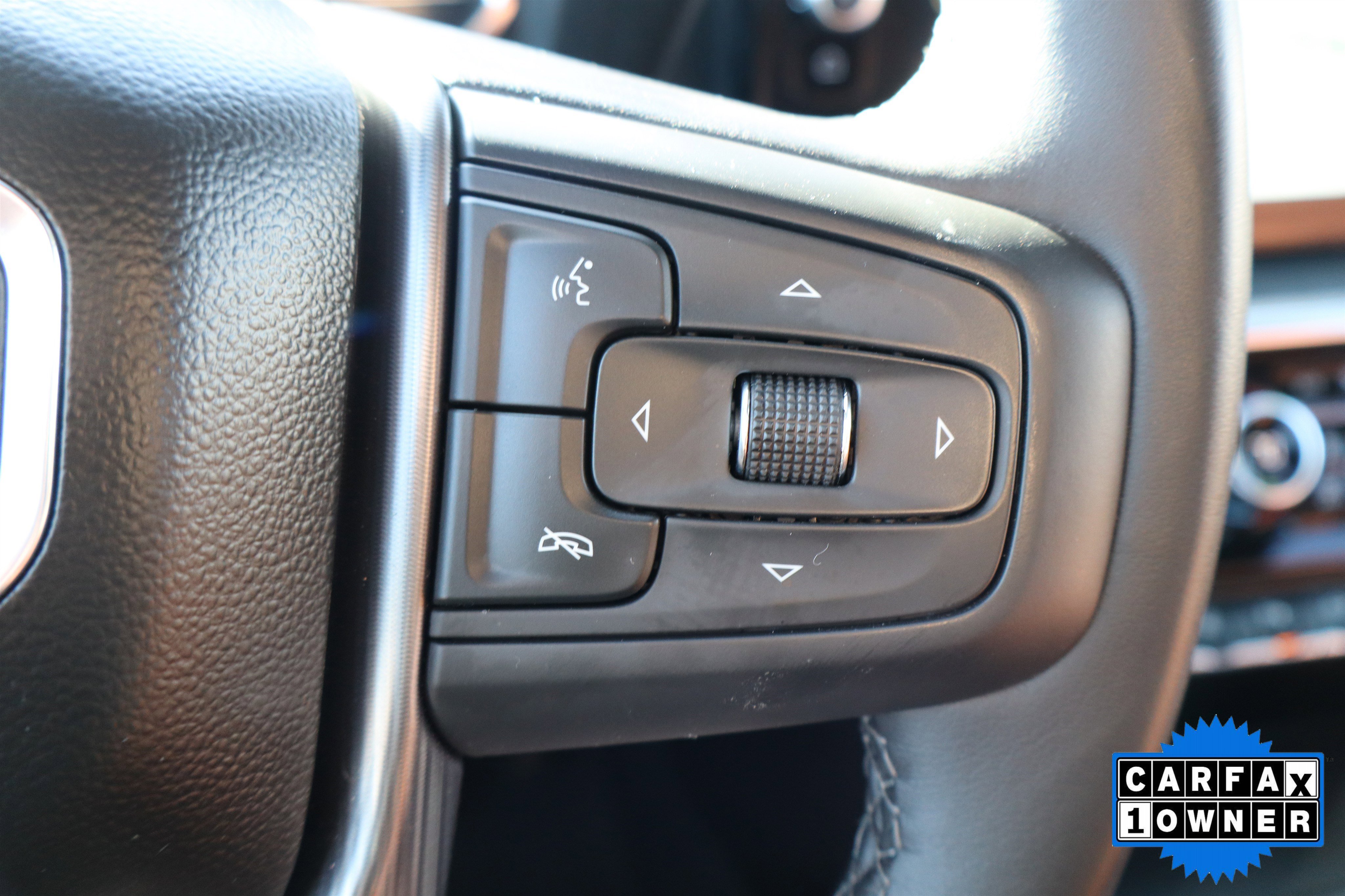 Used 2025 GMC Sierra 2500 Denali Ultimate image 29