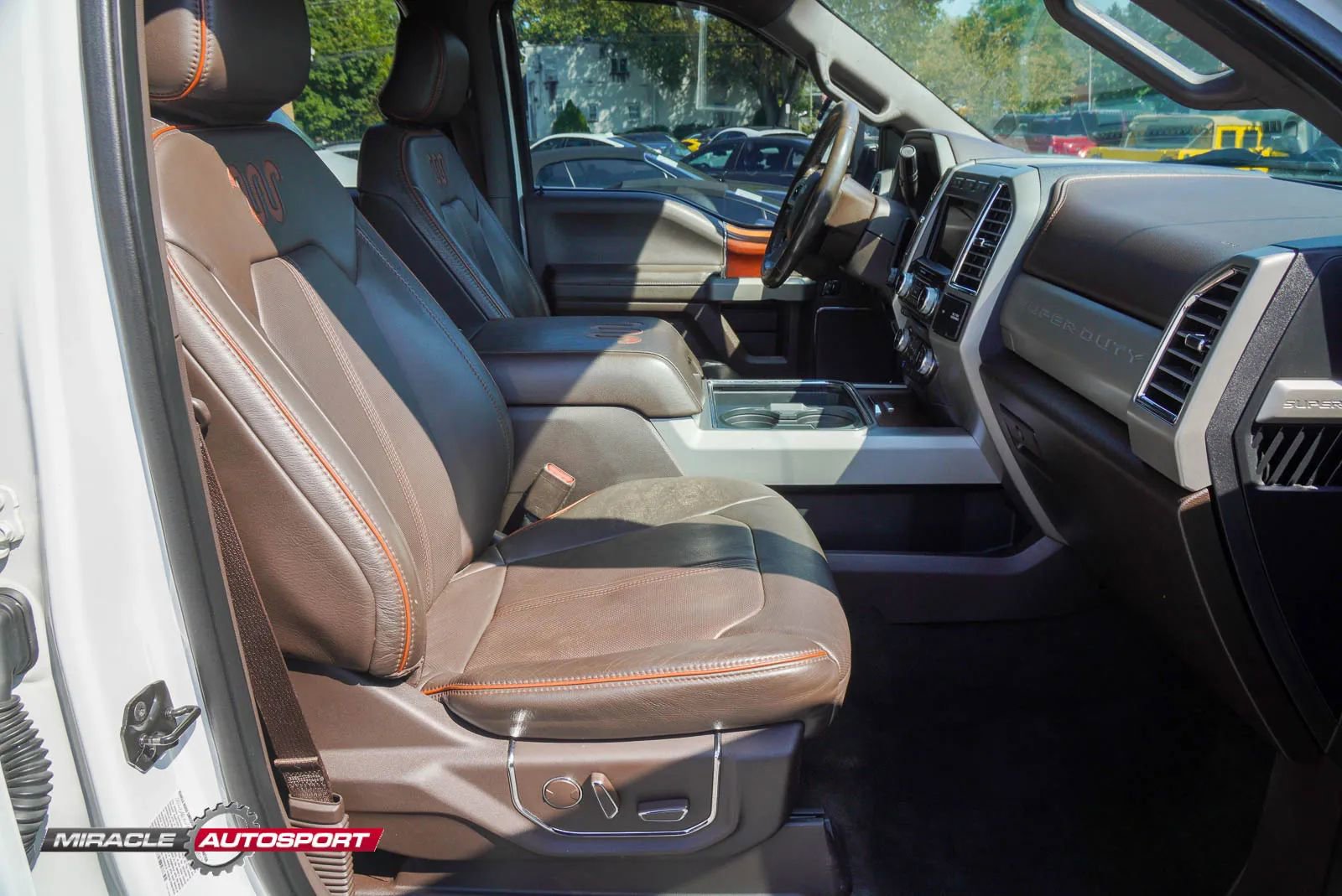 Used 2017 Ford F350 King Ranch w/ Tow Technology Bundle AWD/4WD image 31